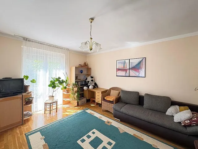 Eladó ház Budakalász 88 nm