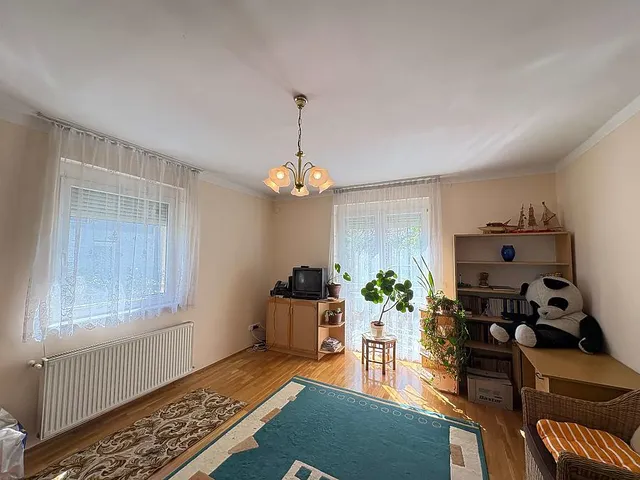 Eladó ház Budakalász 88 nm