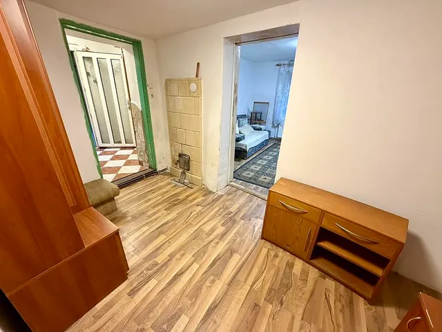 Eladó lakás Vác 40 nm