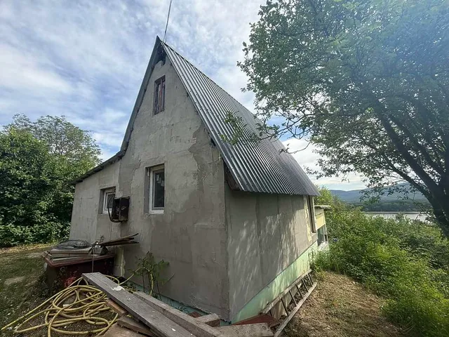 Eladó nyaraló Vác 45 nm