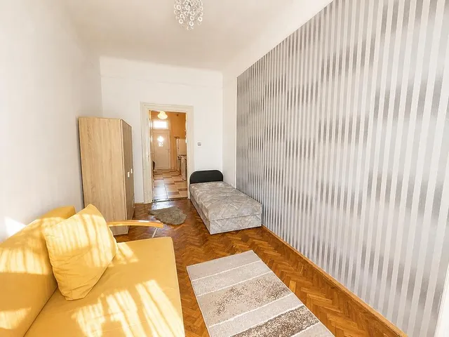 Eladó lakás Budapest IV. kerület, Újpest, Váci út 26 nm