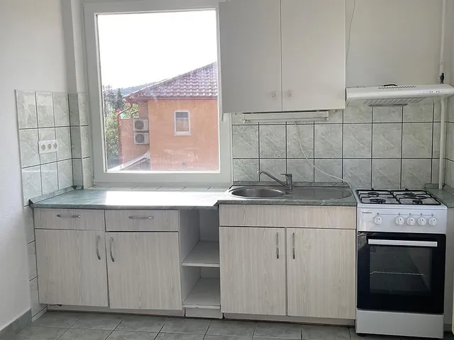 Kiadó lakás Budapest XI. kerület, Sasad-Sashegy XI. ker. 41 nm