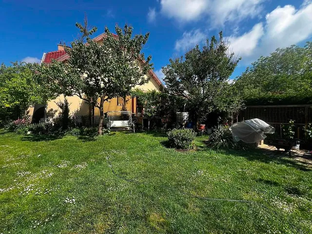 Eladó ház Gödöllő 194 nm