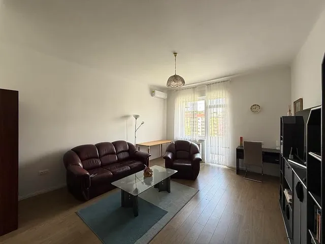 Eladó lakás Budapest XI. kerület, Szentimreváros, Móricz Zsigmond körtér 55 nm