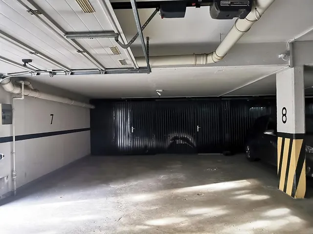Kiadó garázs Budapest II. kerület, Szépilona 12 nm
