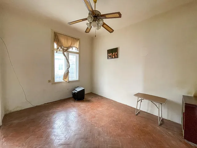 Eladó lakás Budapest VIII. kerület, Magdolnanegyed, Baross utca 31 nm