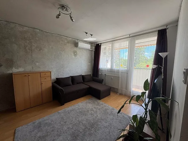 Eladó lakás Budapest III. kerület, Békásmegyer 51 nm