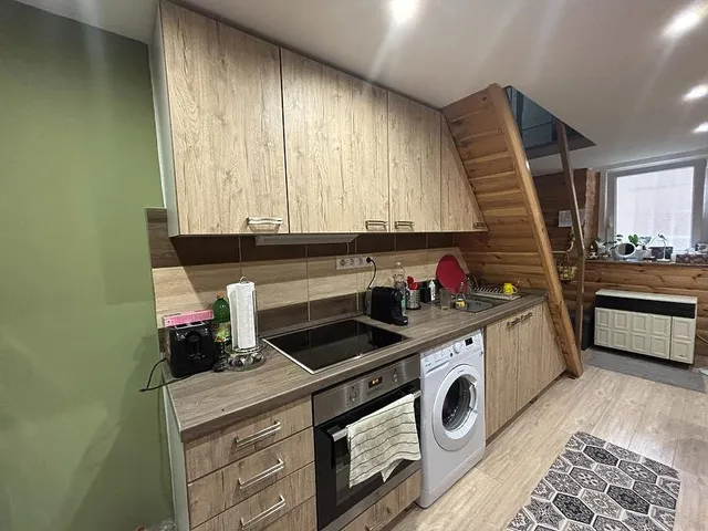 Eladó lakás Budapest VI. kerület, Jókai utca 27 nm