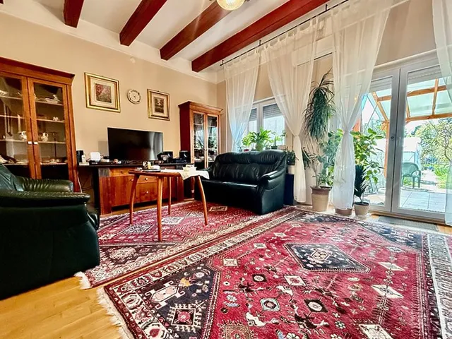 Eladó lakás Budapest III. kerület, Csillaghegy 154 nm