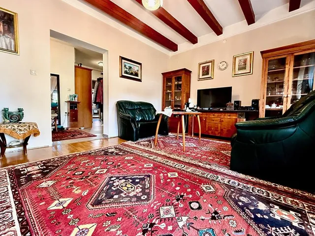 Eladó lakás Budapest III. kerület, Csillaghegy 154 nm
