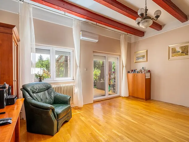 Eladó lakás Budapest III. kerület, Csillaghegy 154 nm