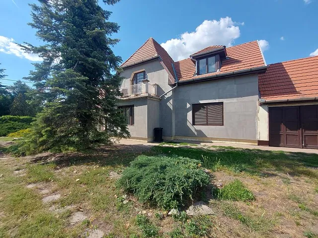 Eladó ház Sződliget 135 nm