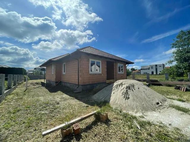 Eladó ház Vác 112 nm