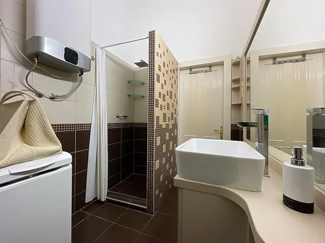 Kiadó lakás Budapest VIII. kerület, Palotanegyed, Baross utca 50 nm