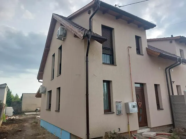 Eladó ház Budapest XV. kerület, Pestújhely 111 nm