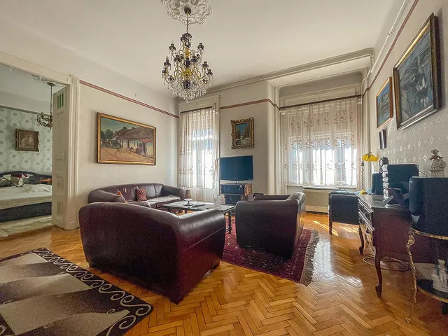 Eladó lakás Budapest VIII. kerület, Corvin negyed 99 nm