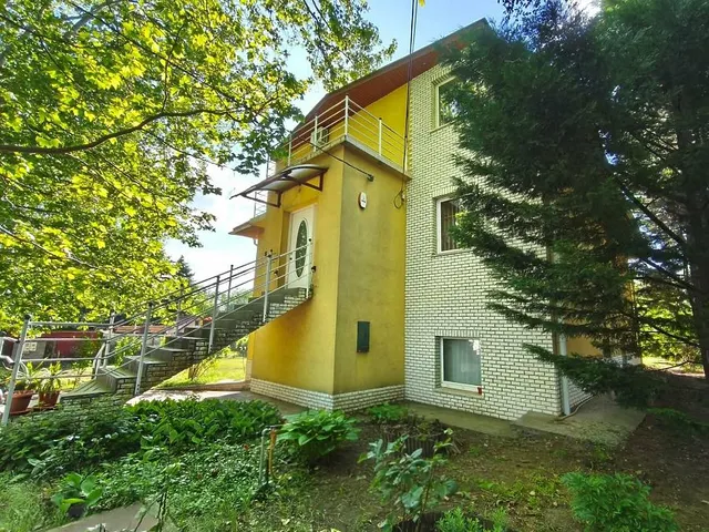 Eladó ház Budapest XVII. kerület, Rákoskert 182 nm