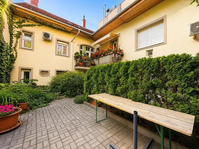 Eladó lakás Budapest II. kerület 31 nm