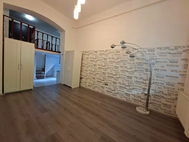 Eladó lakás Budapest X. kerület, Ligettelek 37 nm