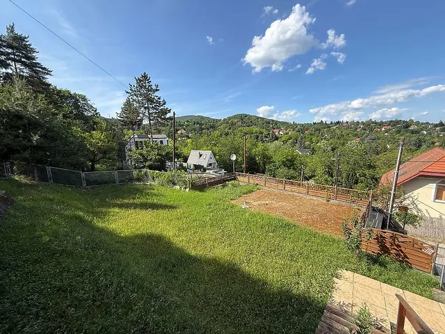 Eladó telek Szentendre 1094 nm