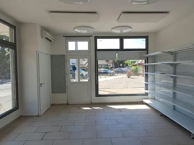 Kiadó kereskedelmi és ipari ingatlan Budapest XV. kerület, Rákospalota 34 nm