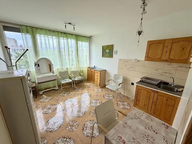Eladó lakás Vác 45 nm