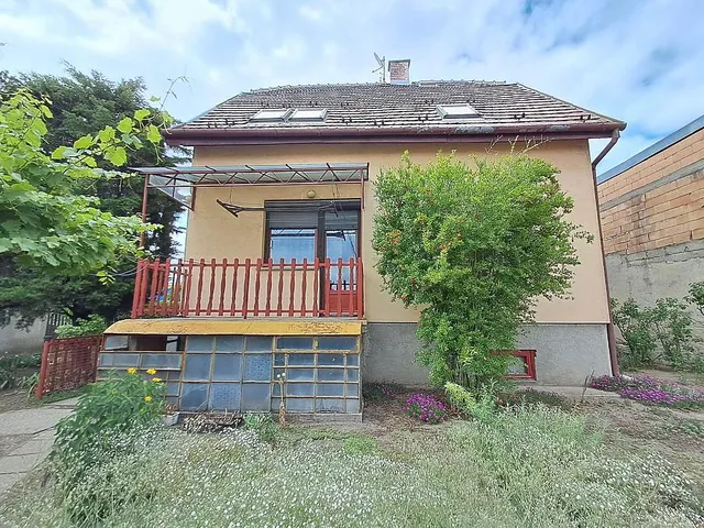 Eladó ház Budapest XV. kerület, Rákospalota 150 nm