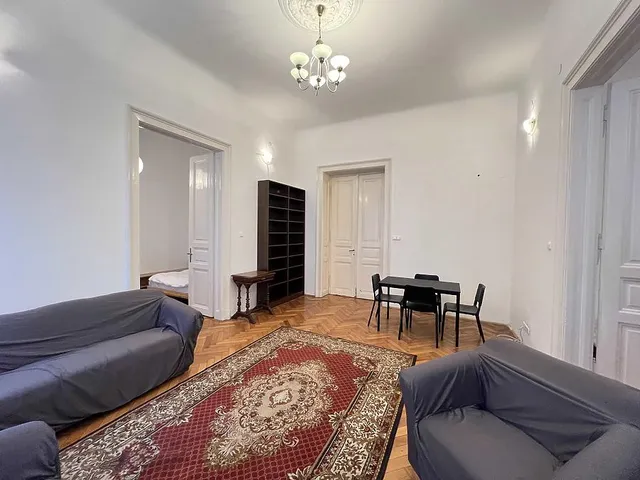 Eladó lakás Budapest VIII. kerület, Népszínháznegyed, Berzsenyi utca 95 nm