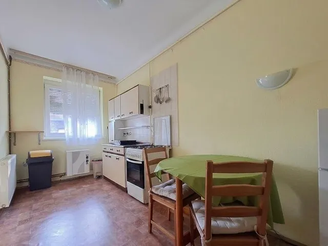 Eladó lakás Budapest X. kerület, Laposdűlő 37 nm