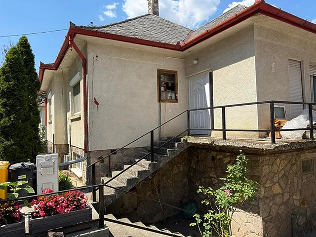 Eladó ház Veresegyház 150 nm