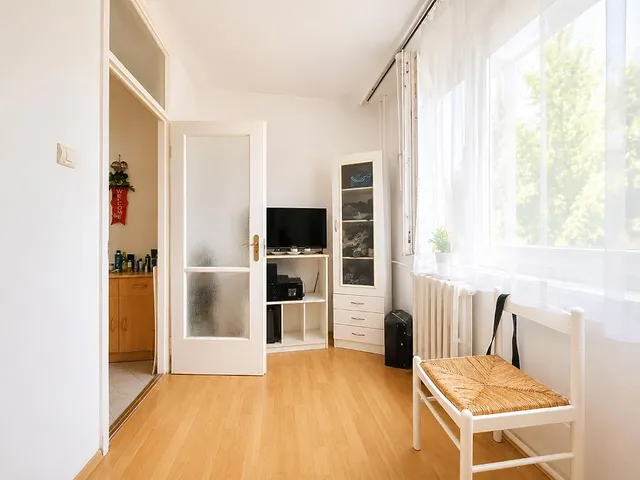 Eladó lakás Budapest XV. kerület, Újpalota 35 nm