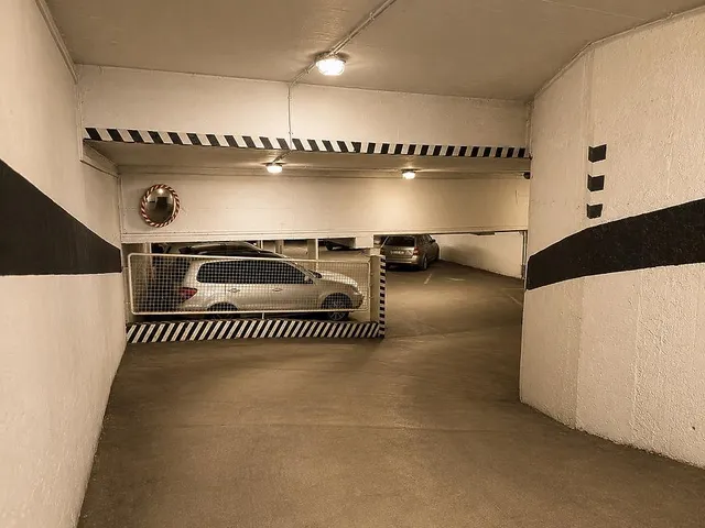 Eladó garázs Budapest II. kerület 12 nm