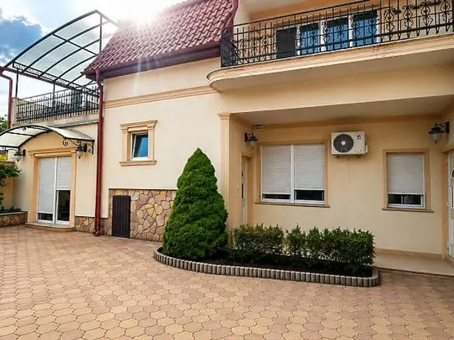 Eladó lakás Budapest XV. kerület, Rákospalota 141 nm