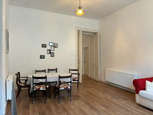 Eladó lakás Budapest VI. kerület, Csengery utca 83 nm