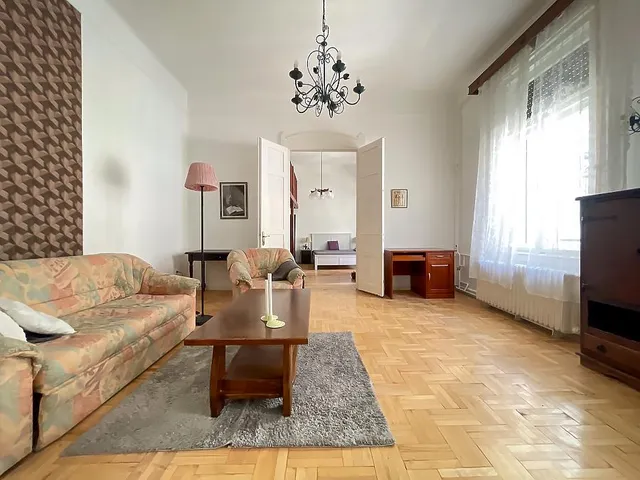 Eladó lakás Budapest VIII. kerület, Palotanegyed 82 nm