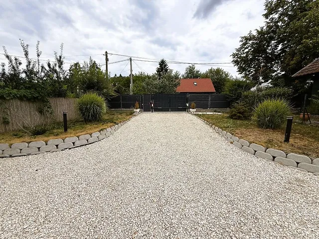 Eladó telek Szentendre 382 nm