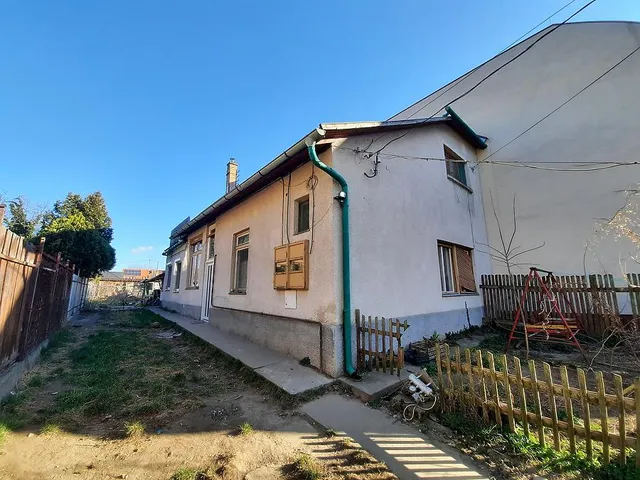 Eladó ház Budapest XV. kerület, Rákospalota 135 nm