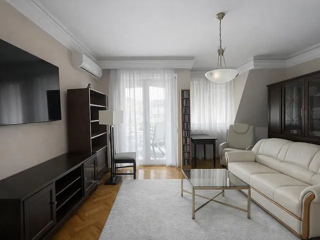 Eladó lakás Budapest VI. kerület 72 nm