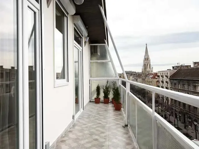 Eladó lakás Budapest VIII. kerület, Corvin negyed 64 nm