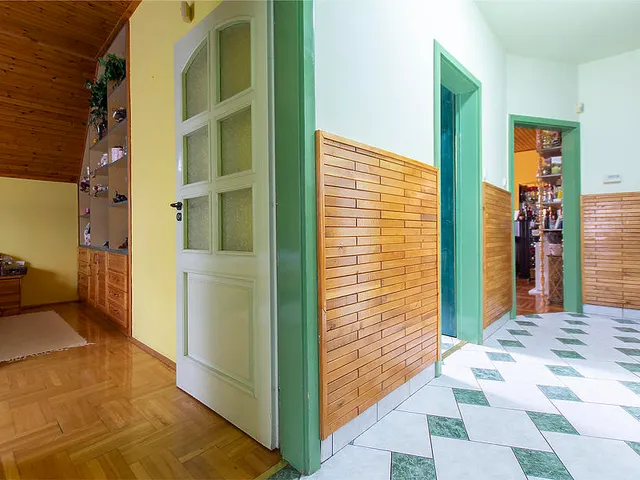 Eladó lakás Budapest XXI. kerület 110 nm