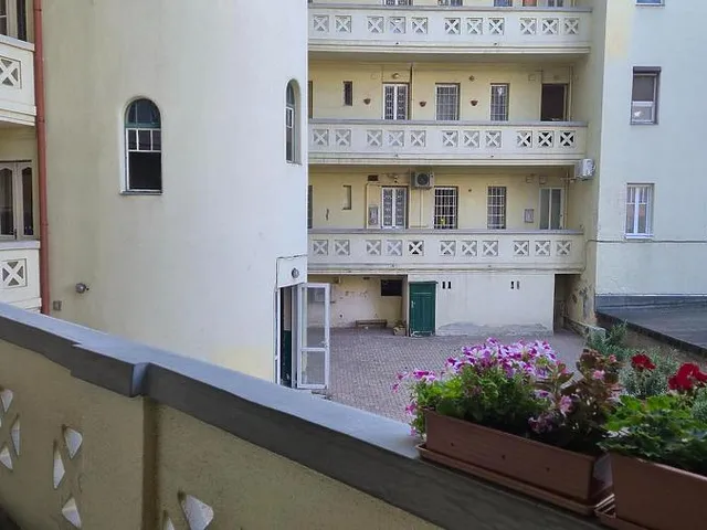 Eladó lakás Budapest XI. kerület, Szentimreváros, Kosztolányi Dezső tér 81 nm