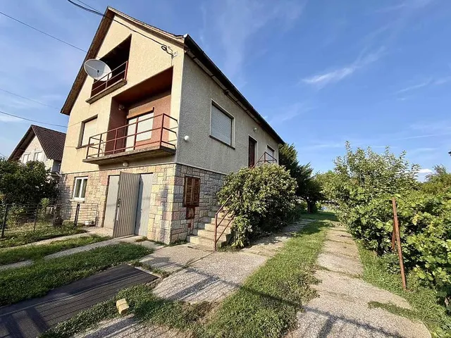 Eladó ház Vácrátót 138 nm