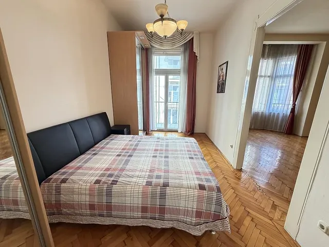 Eladó lakás Budapest IX. kerület, Vaskapu utca 79 nm