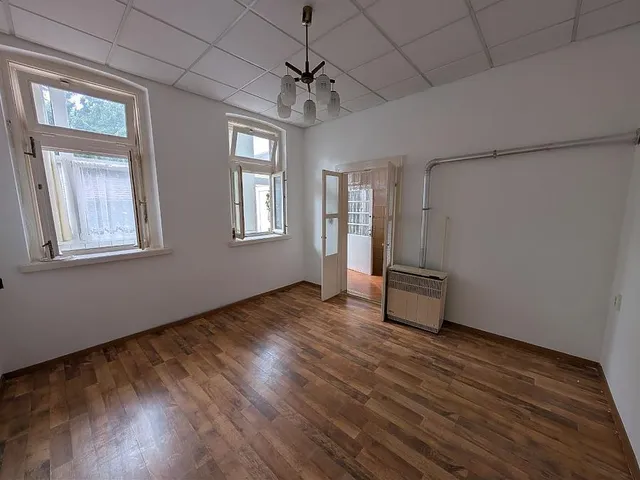 Eladó lakás Budapest IV. kerület, Istvántelek 35 nm