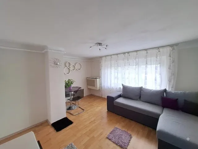 Eladó lakás Budapest X. kerület, Óhegy 23 nm