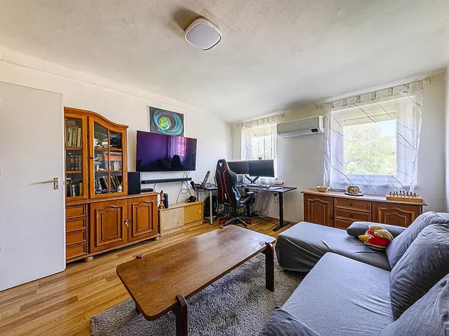 Eladó lakás Budapest X. kerület, Laposdűlő 38 nm