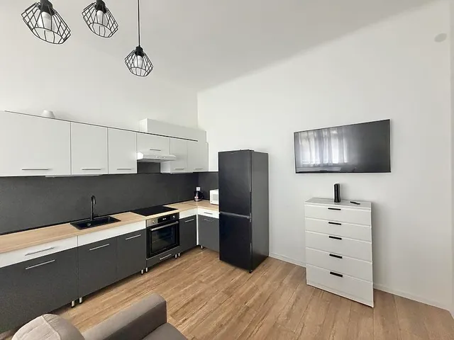 Kiadó lakás Budapest XI. kerület, Lágymányos, Villányi út 51 nm