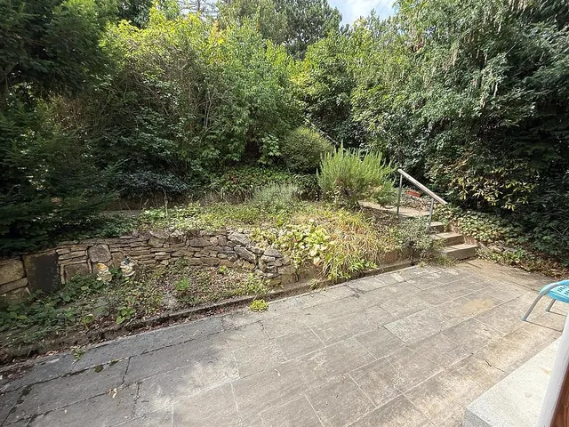 Eladó lakás Budapest XII. kerület, Mártonhegy, Deres utca 138 nm