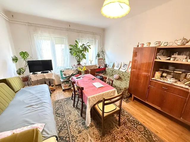 Eladó ház Budapest XVI. kerület, Rákosszentmihály 198 nm