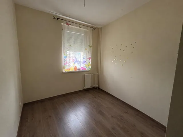 Eladó lakás Budapest III. kerület, Békásmegyer 57 nm